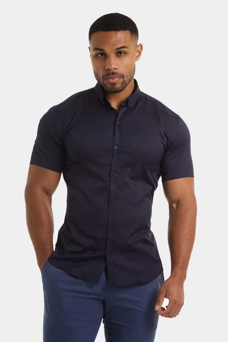 Athletic Fit Short Sleeve Signature Shirt in Navy