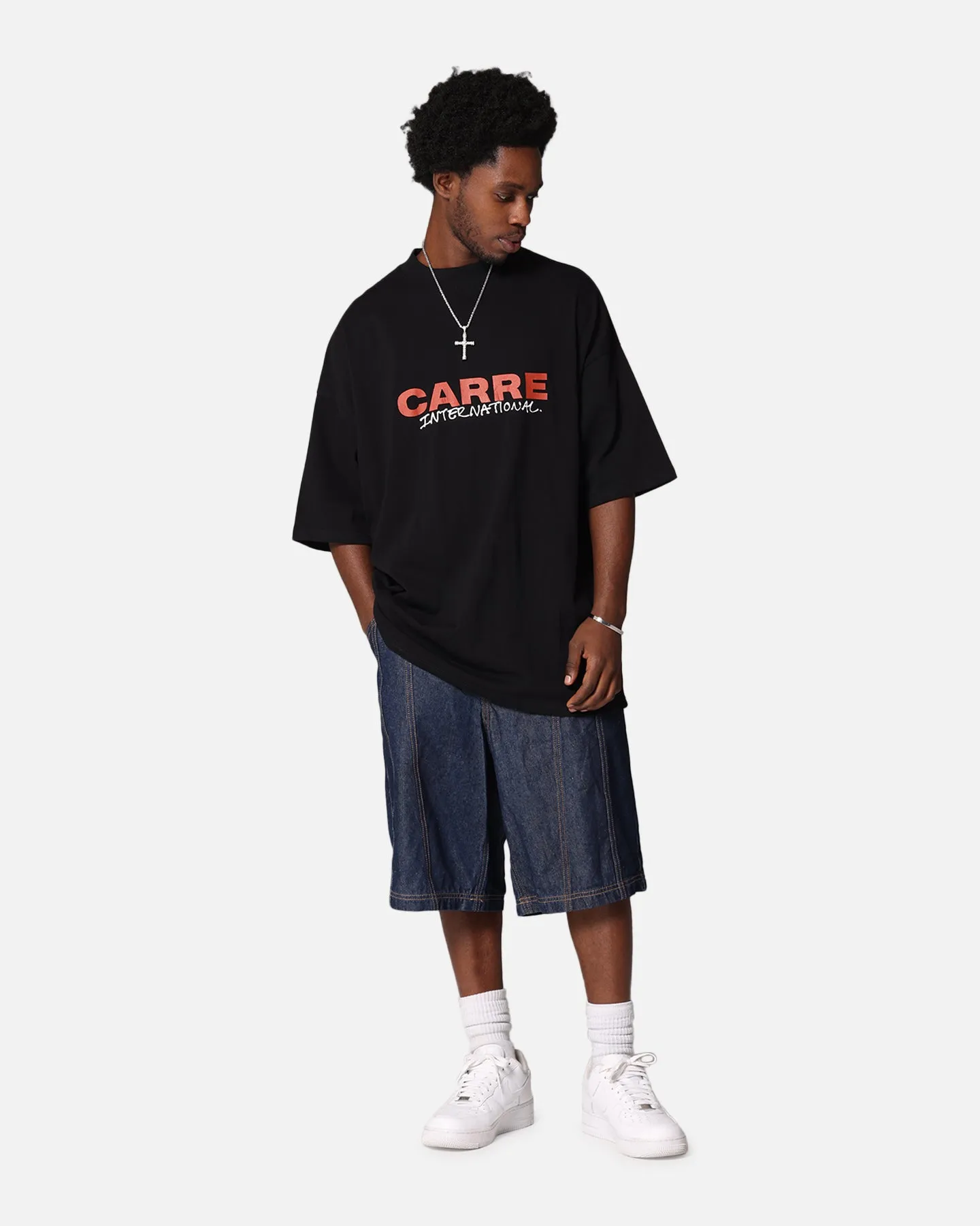 Carre Handdrawn Mock Neck T-Shirt Black