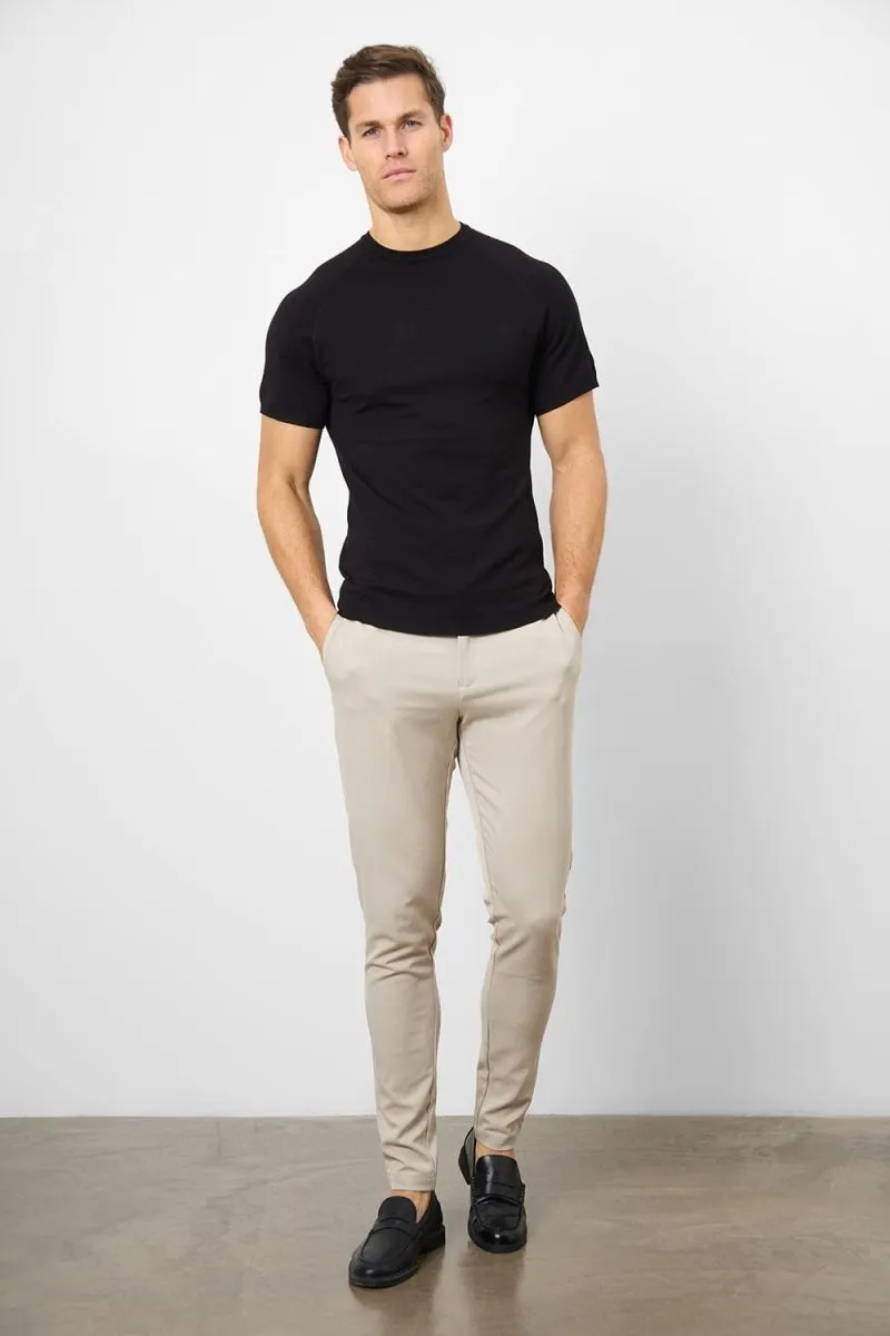 Fine Gauge Knitted T-Shirt in Black