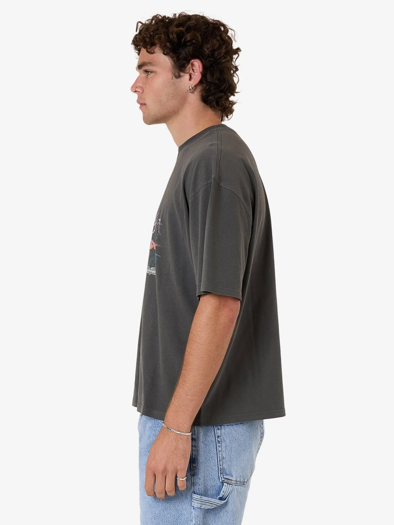 Scorpion Ridge Box Fit Oversize Short Tee - Merch Black