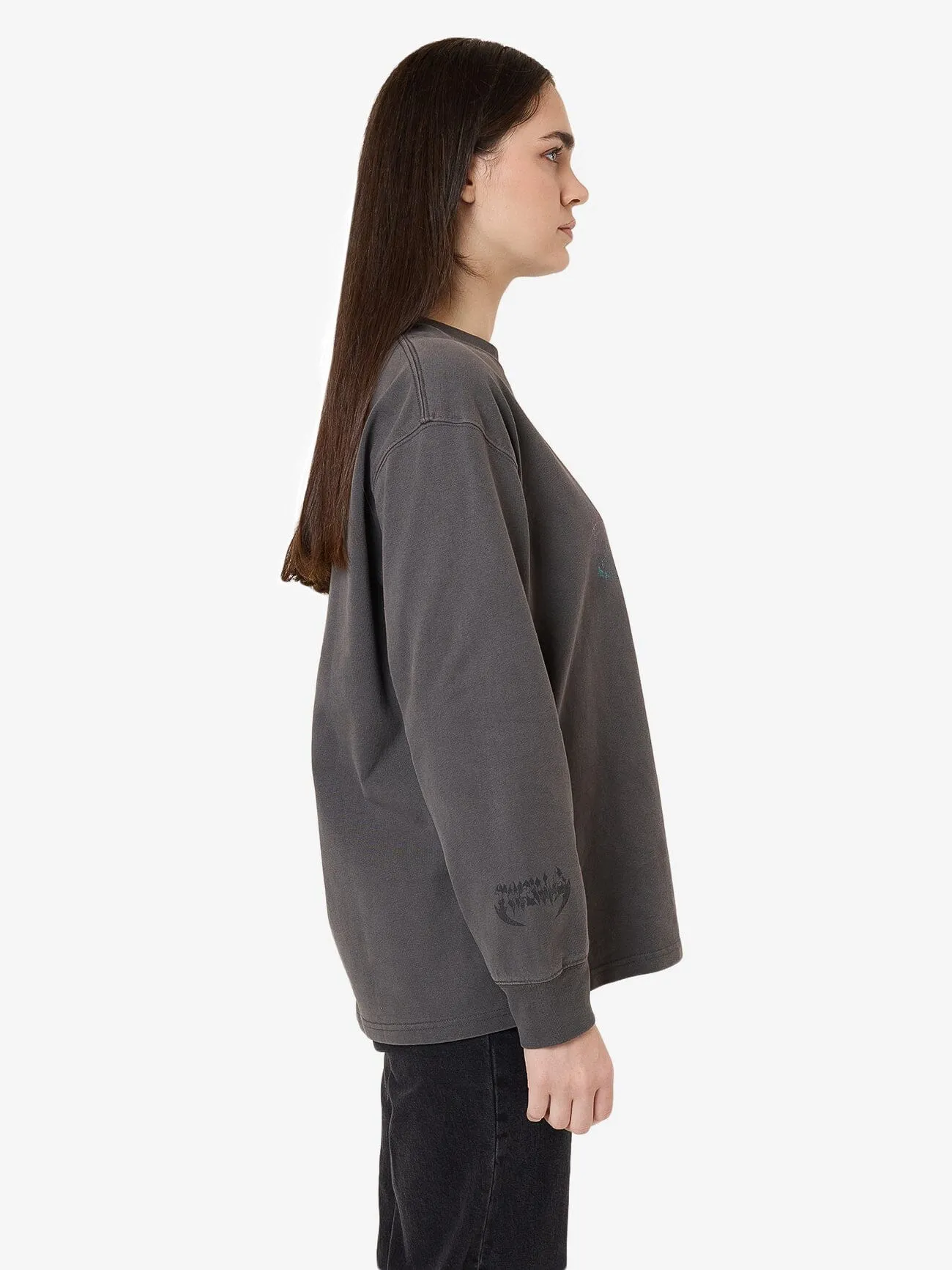 Scorpion Ridge Long Sleeve Oversized Tee - Merch Black