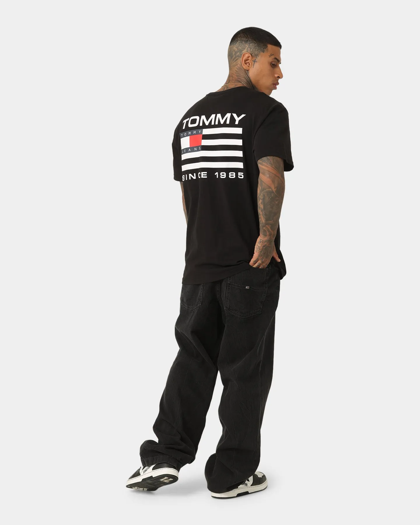 Tommy Jeans Classic RWB Back Logo T-Shirt Black